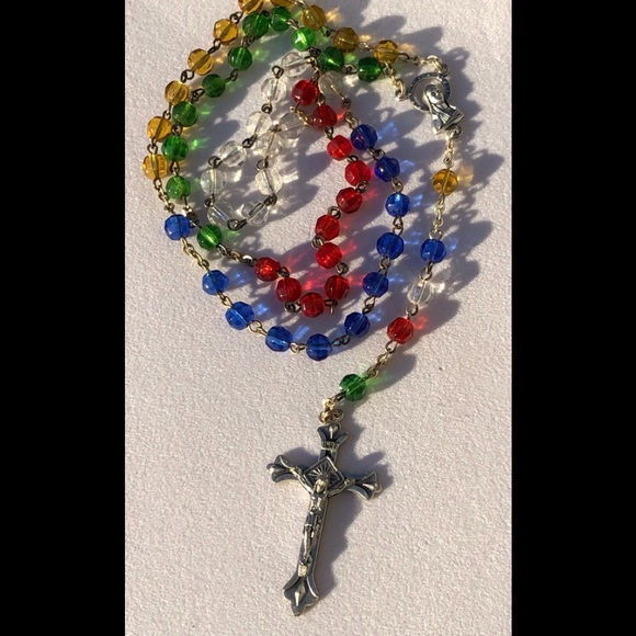 Italy New Old Stock Guardian Angel Multi Color Rainbow INRI Rosary - Picture 3 of 11